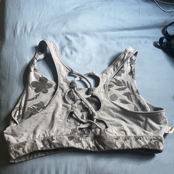 Large Old Navy Active Go Dry Gray Floral Sports Bra - Picture 3 of 8